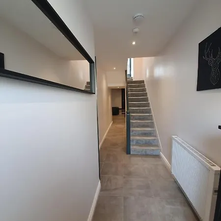 Large Townhouse In The Heart Of No 12 Prázdninový dům