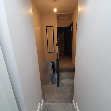 Large Townhouse In The Heart Of No 12