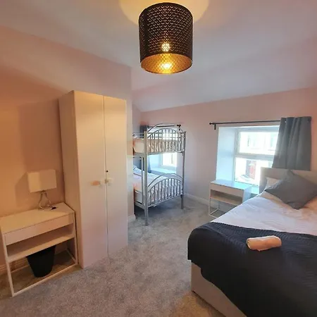 Large Townhouse In The Heart Of No 12 Galway