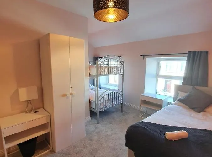 Large Townhouse In The Heart Of No 12 Galway